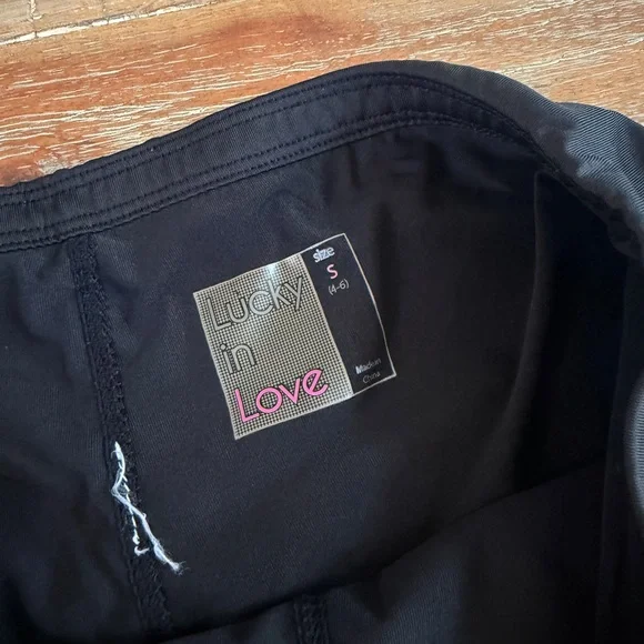 Lucky in Love floral laser cut ruffle tennis athletic skort - Picture 4 of 6